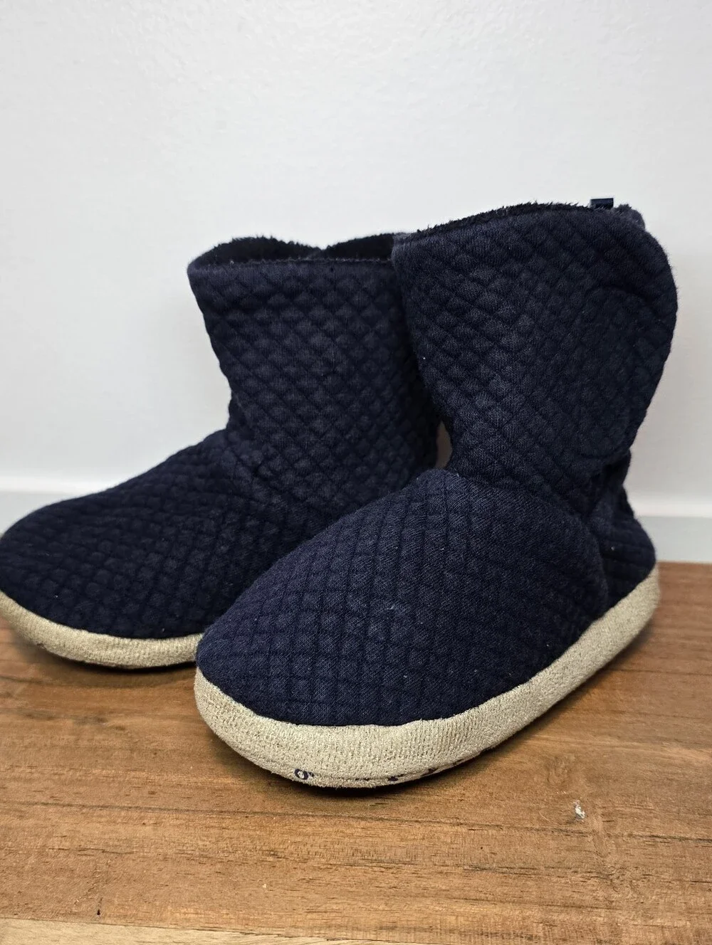 Old Navy Navy Quilted Kids Warm Bootie Slippers